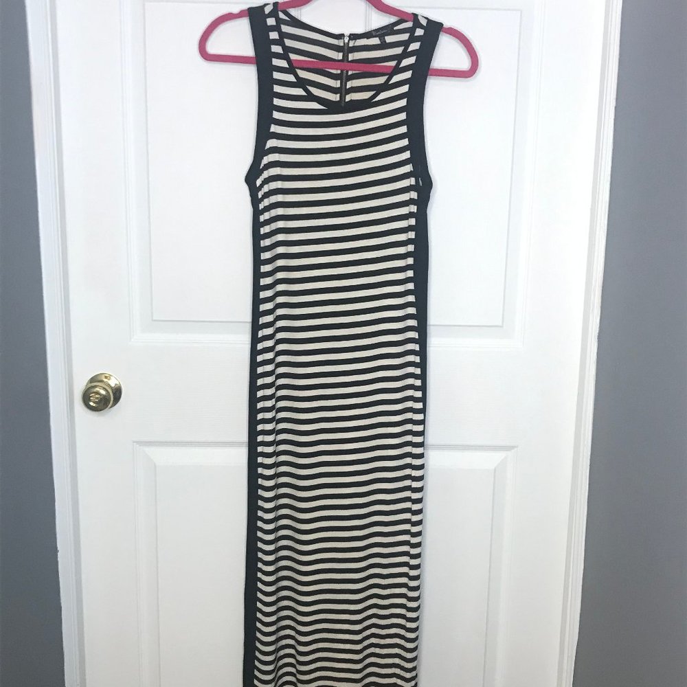 Monteau - L, Black & Creme Maxi Dress